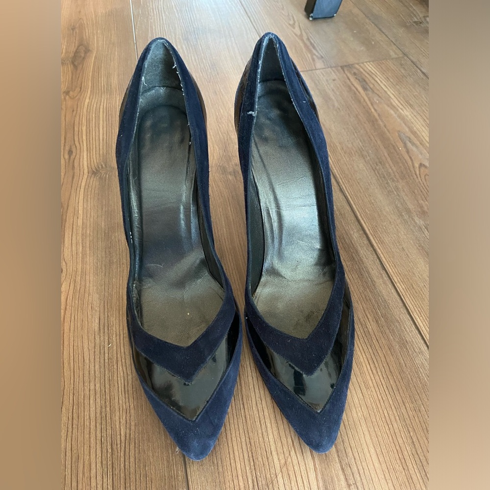 Stuart Weitzman- Black And Blue Pointed Toe Pumps - image 2